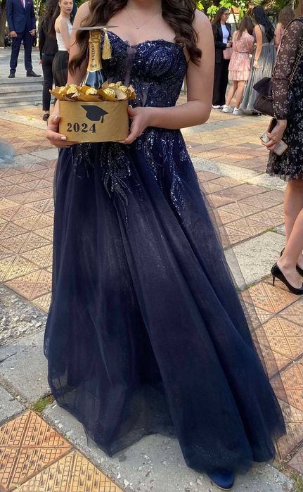 Перфектната бална рокля!!!