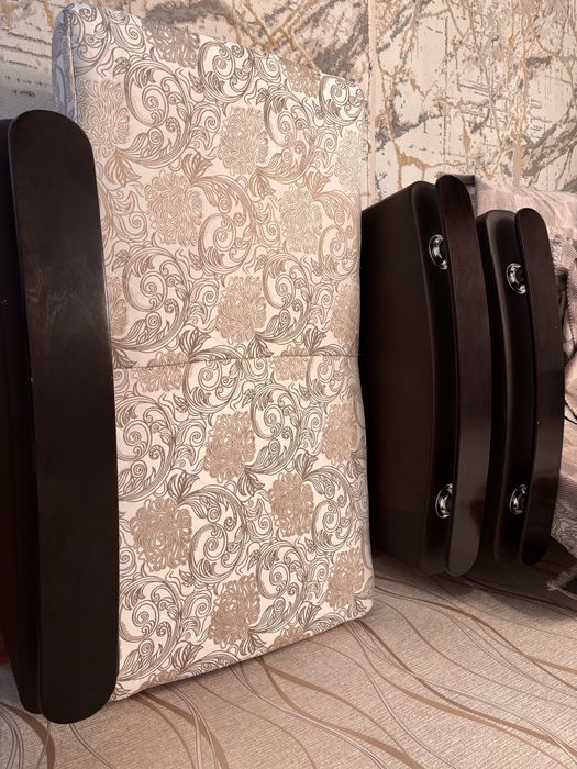 Продам кресло 1 штука