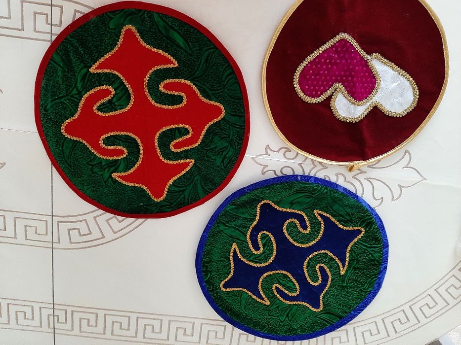 Подложки для бешбармака, терки