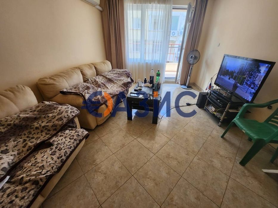 Продава се Двустаен апартамент в Свети Влас - 74 кв.м за 973 €/кв.м - Снимка #9