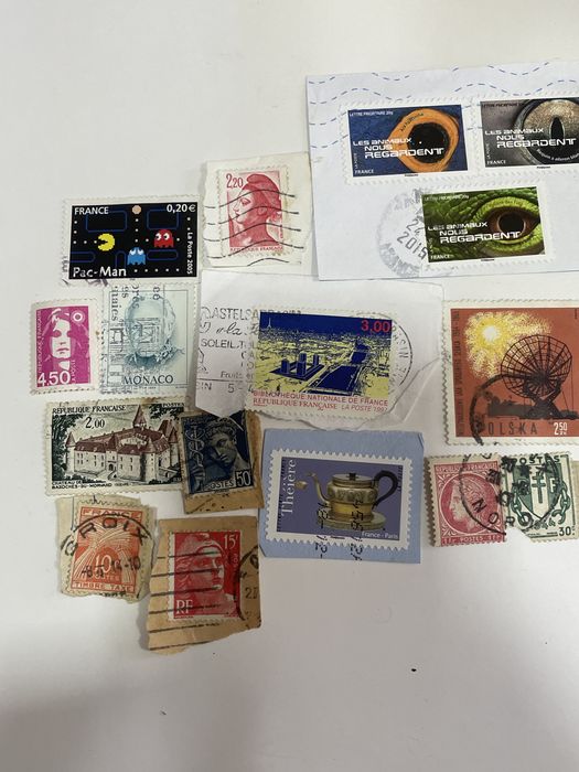 Продавам стари пощенски маркй