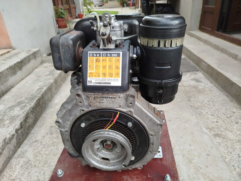Motor motocultor lombardini 3LD450, model nou, pornire la automat, aproape nou