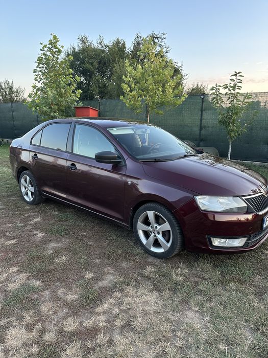 Vand sau schimb Skoda  Rapid 1.6 tdi an 2013