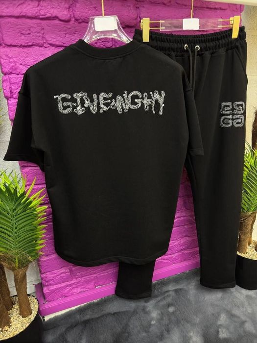 Compleu barbati Givenchy