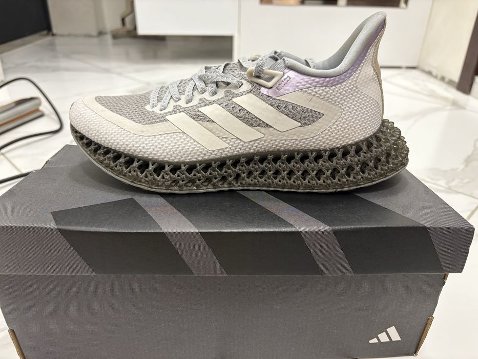 Adidas дамски маратонки