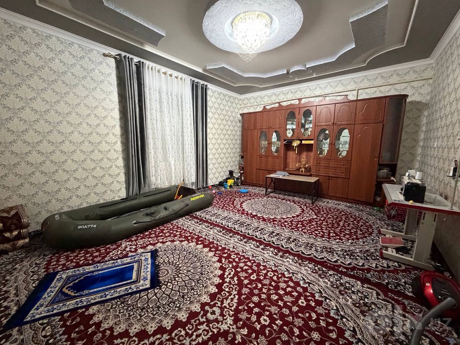 Уй сотилади. Кушкупирни аник марказида. Газ, Свет, Сув фильтрли, Wi Fi