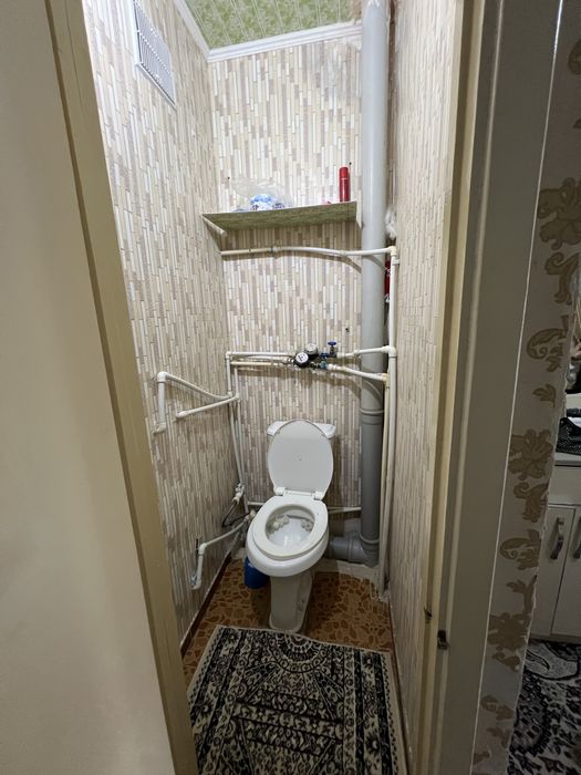 12-mkr.dan 3 xonali kv sotiladi