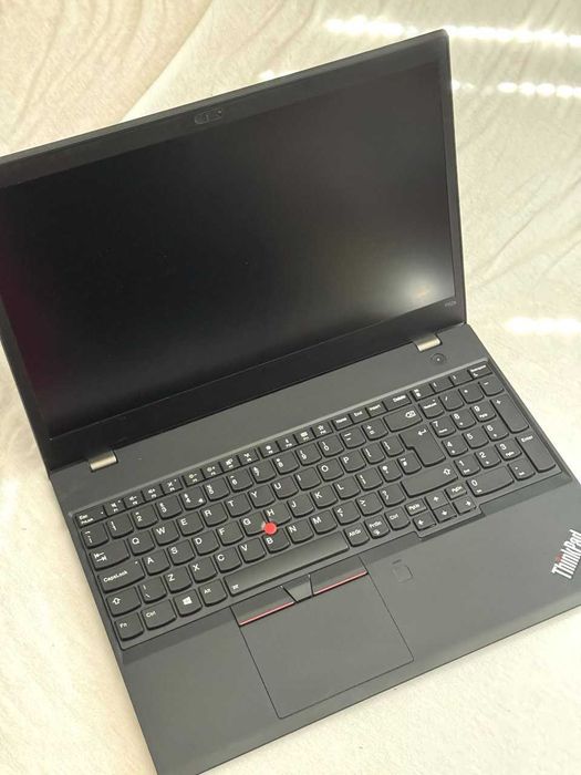 ThinkPad P52s i7-8550 nVidia Quadro P500 16Gb DDR4 SSD 512Gb FHD iPS