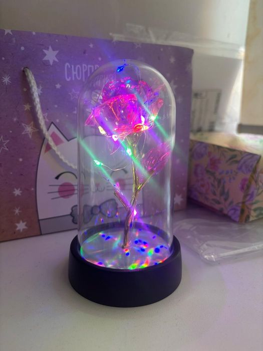 Светильник роза в колбе