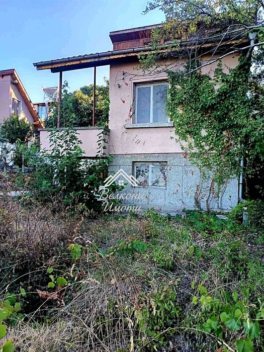 Вила с панорамна гледка