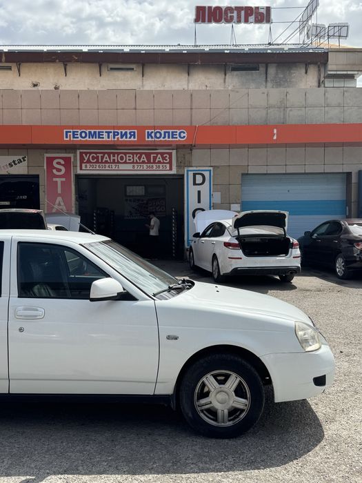 Приора 2011 года