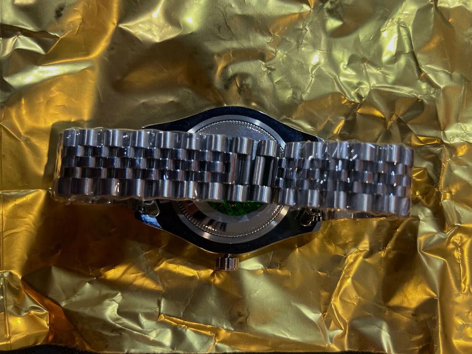 Дамски часовници нови Rolex