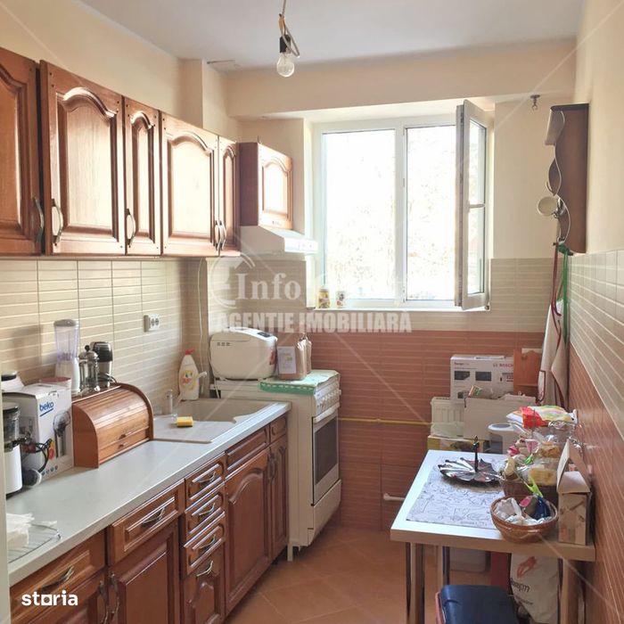 Imobil cu destinatie mixta Spatiu Comercial si Rezidential