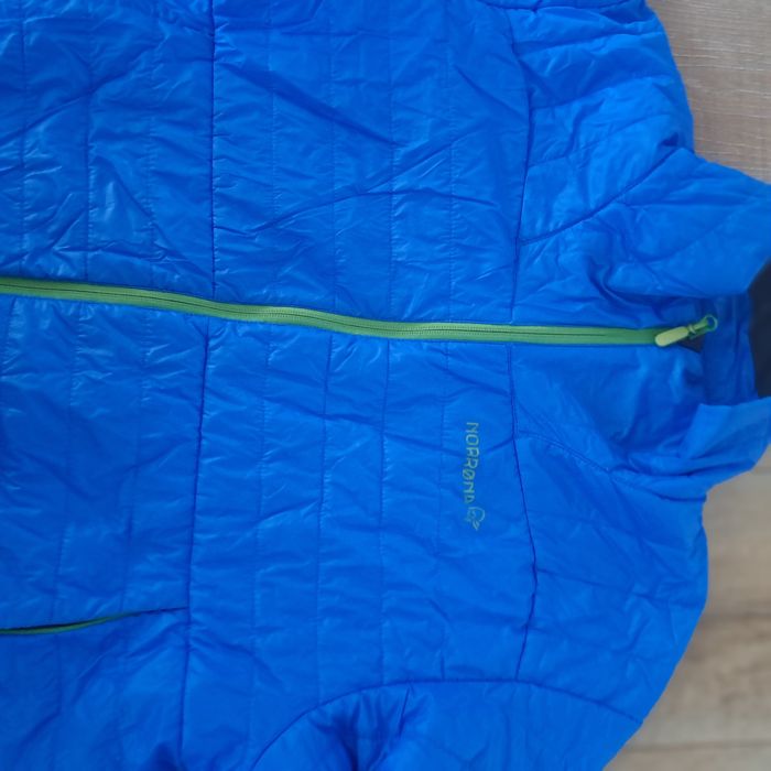 Norrona   спортно  яке . Лот