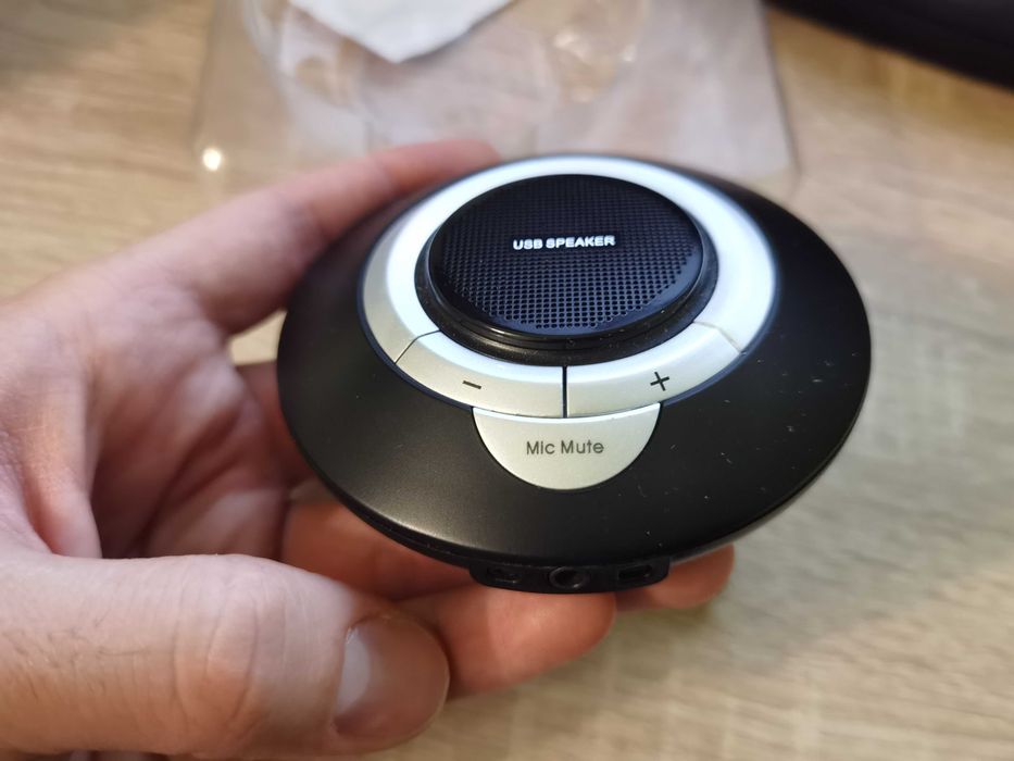 Конферентен говорител с микрофон SX-550 USB