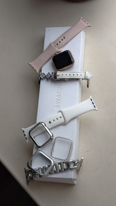 Продам смарт часы apple watch 6 series 40 mm
