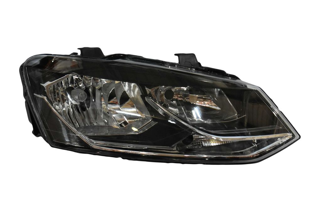 Фара RH Polo 19- седан