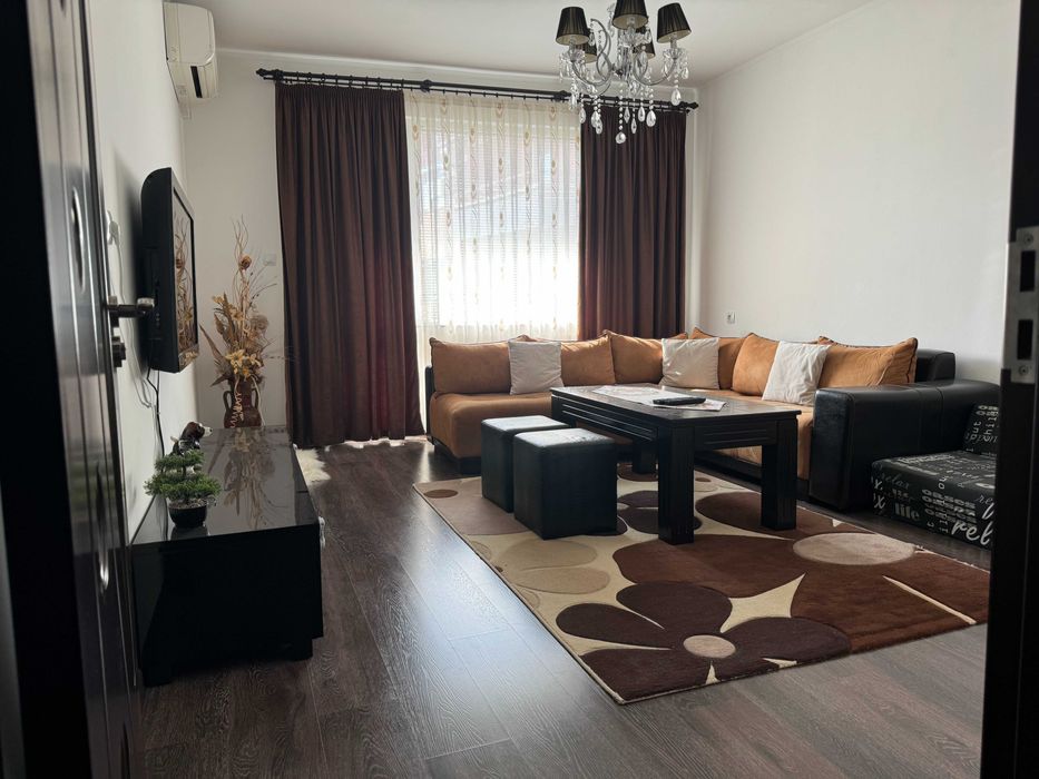 Продава се Четиристаен апартамент в Асеновград - 100 кв.м за 1050 €/кв.м - Снимка #13