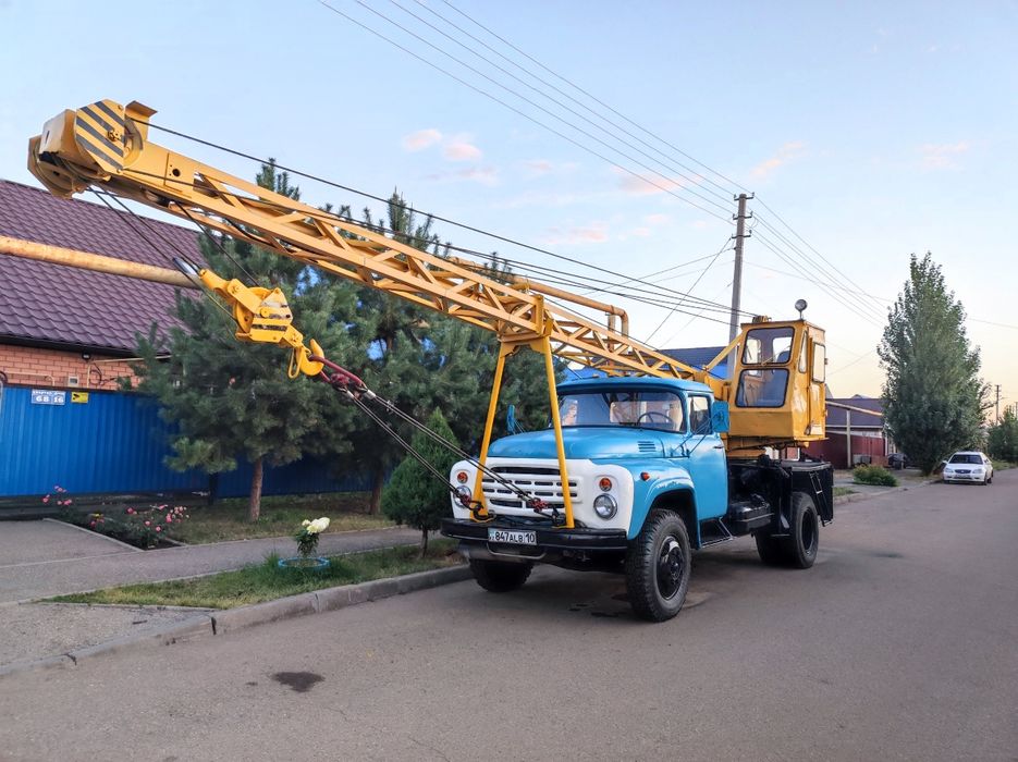 Продам автокран КС-2561