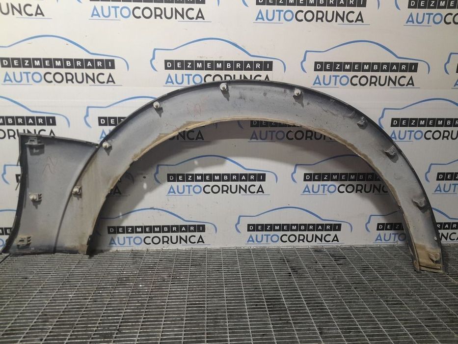 Bandou aripa stanga fata Mitsubishi Shogun Pajero 2006 - 2011 (1096) STANGA FATA ZGARIATA