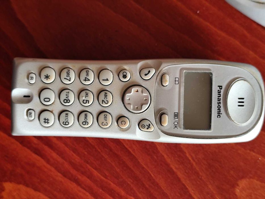 Стационарен домашен телефон Panssonic KX-TG1100FX