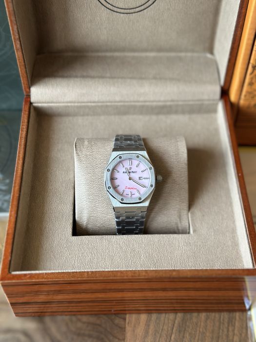 Audemars Piguet Royal Oak Pink Quartz 33 mm - дамски модел