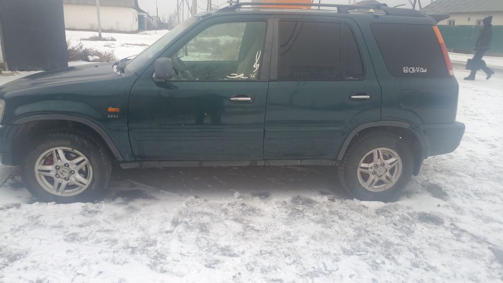 Продам хону  срв 1998 гв