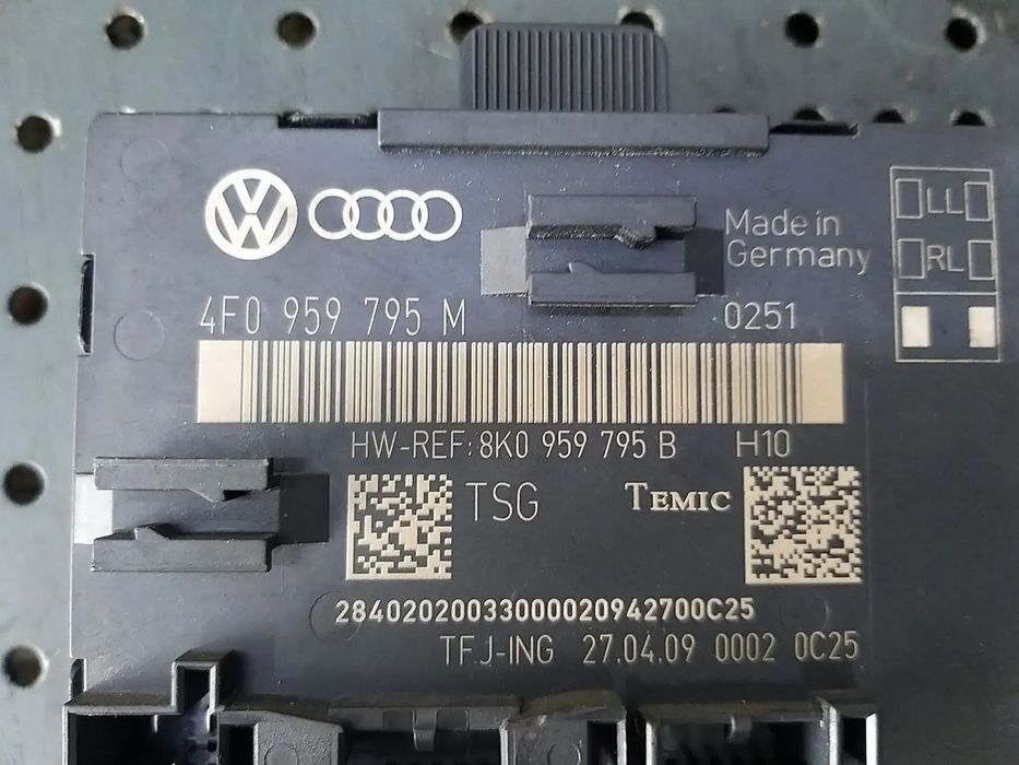 Modul calculator usa dreapta spate audi q7 4l 4f0959795m 8k0959795b