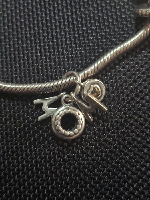 Bratara Pandora cu 3 talismane