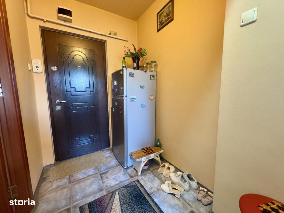 Investitie! Apartament 2 camere, etaj intermediar, zona Academiei de M