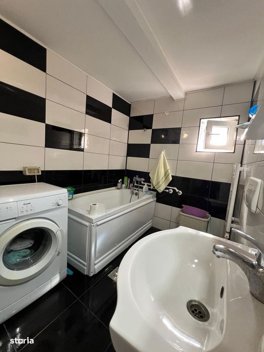 De închiriat | 3 camere | Piața Unirii | 2 dormitoare | 600 €/lună
