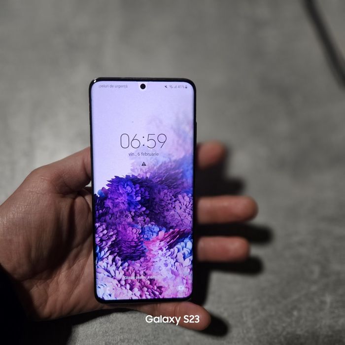 Samsung S20 - 128 GB