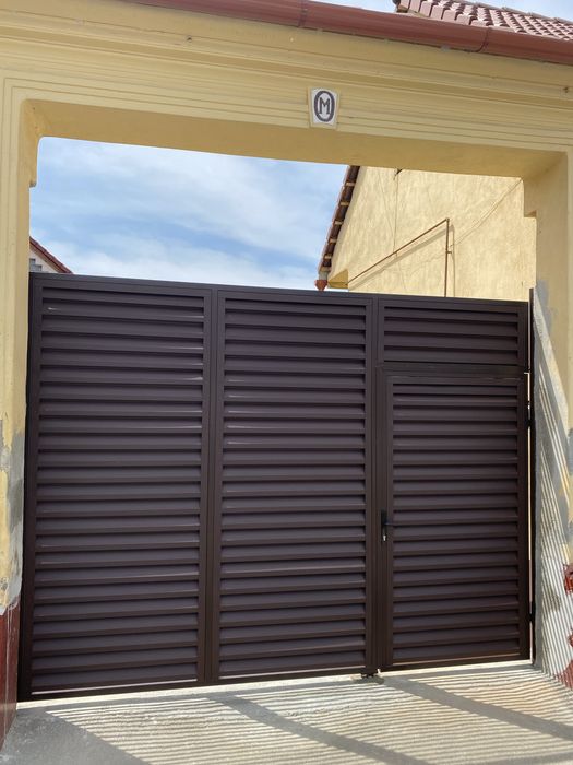 Porti , garduri, balustrade, balcoane