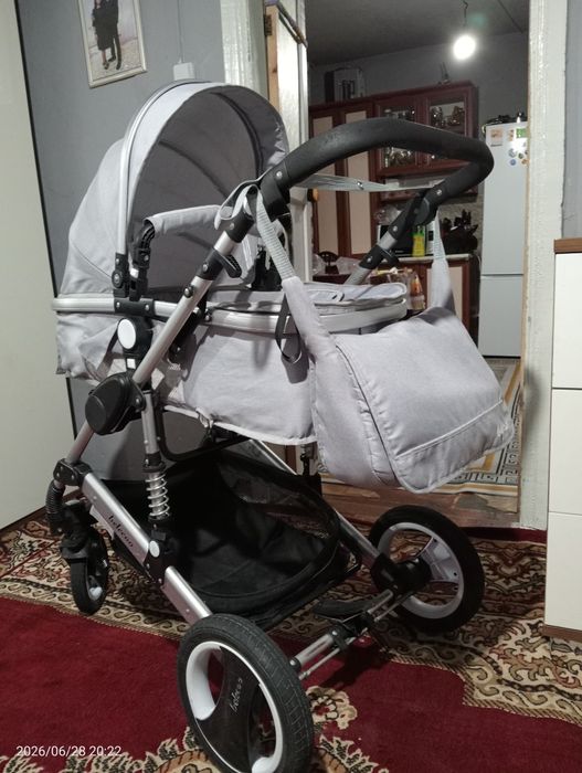 Продам коляску с автокресло в комплекте