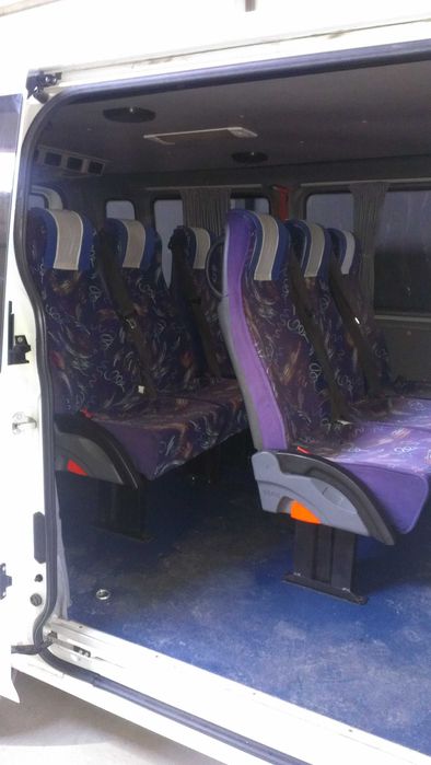 Auto 8+1 locuri de vanzare