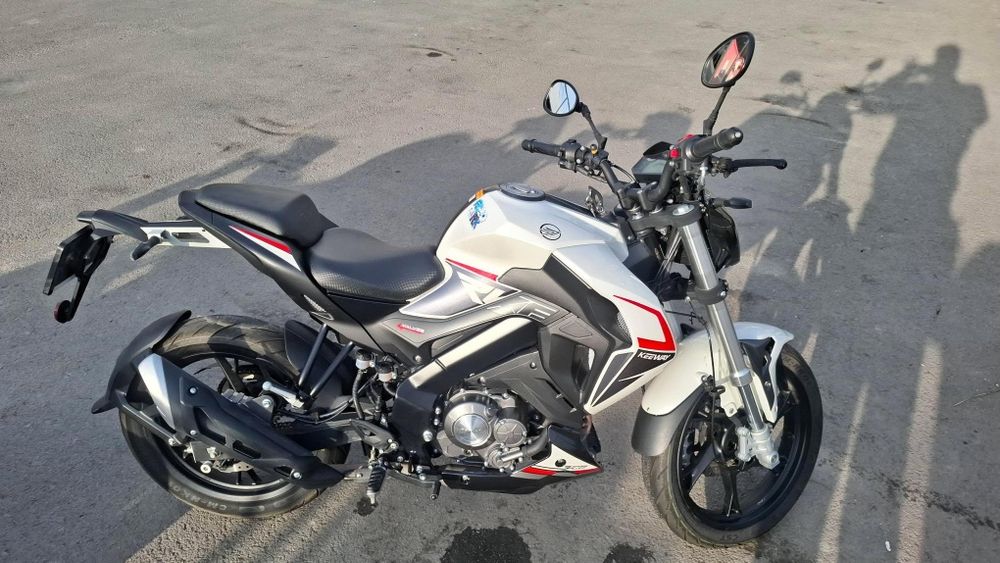 Motocicleta keeway rkf 125