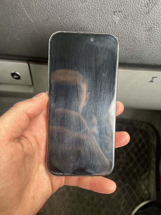 iPhone 15 pro 128 гб