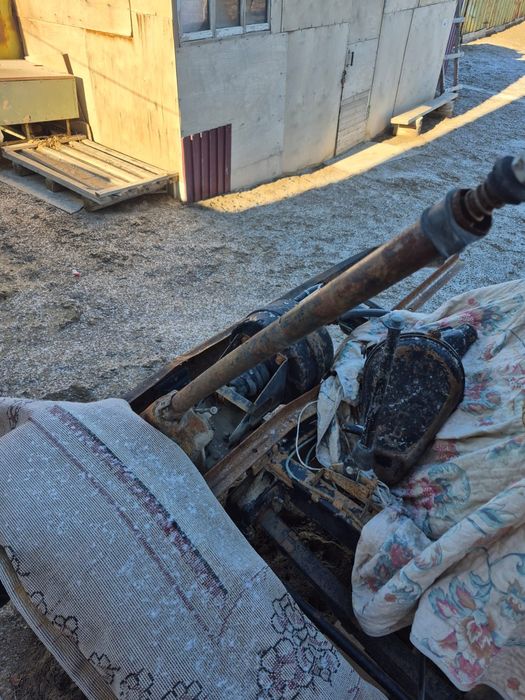 Запчасти на машину Уаз