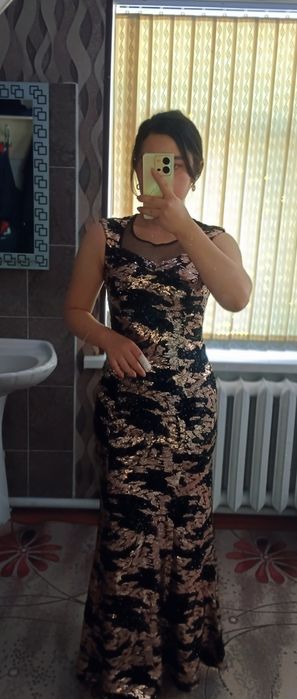 Продам вечернее платье