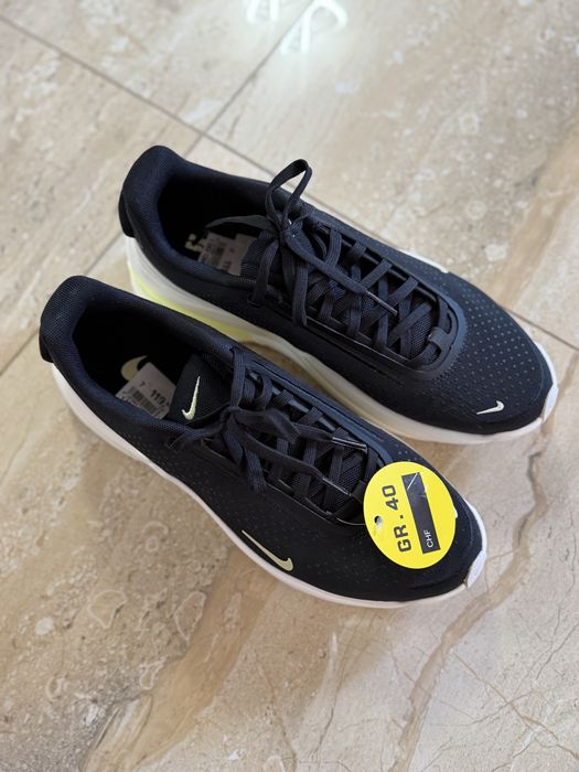 Маратонки Nike 40