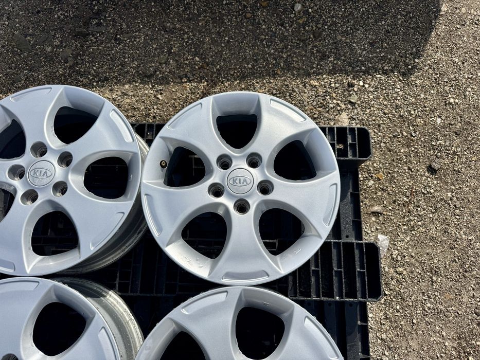 4бр.Алуминиеви джанти 16цола 5x114.3 за Kia,Hyundai,Mazda,Mitsubishi