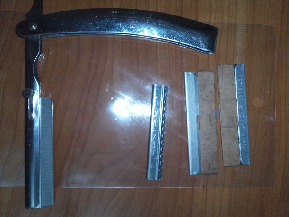 Antique Marianna #310 Straight Razor Collectible 2lame brici sigilate