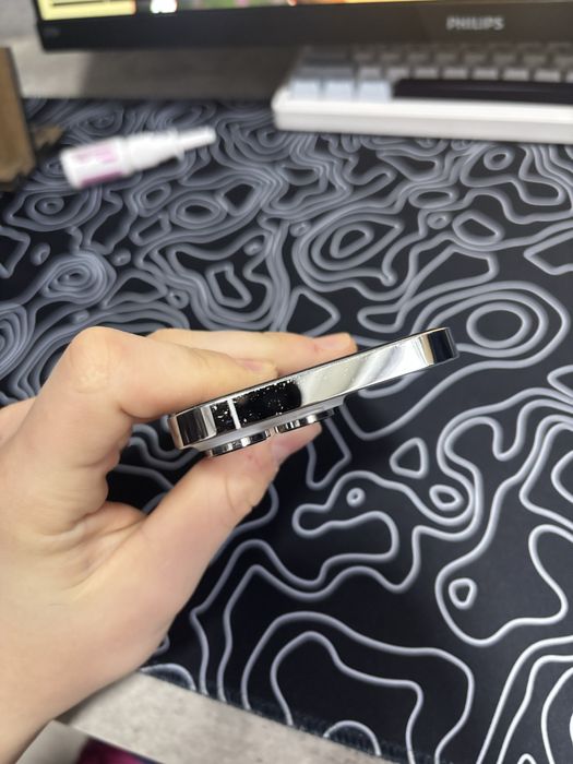 Продам , iphone 14 pro