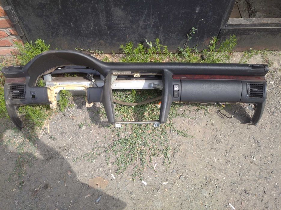 Кузовные детали Ауди А8 D2