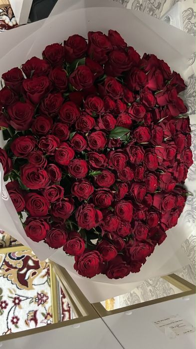 Продам букет из 101 розы