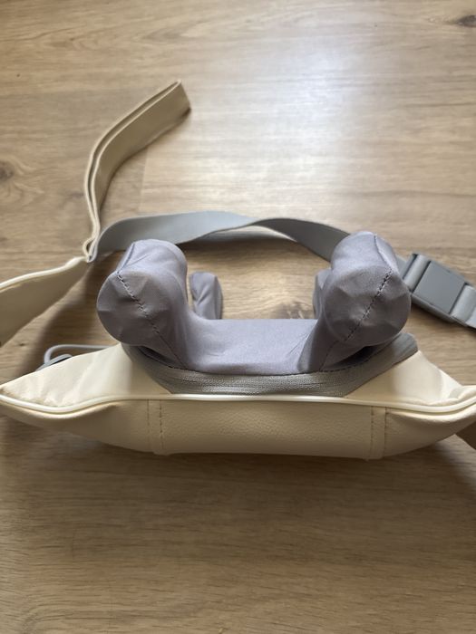 Aparat masaj cervical infrarosu