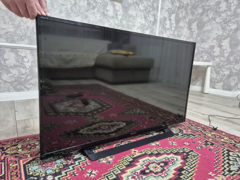 Продам телевизор Sony