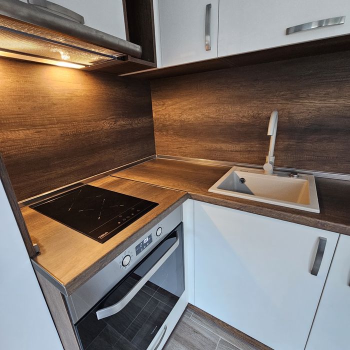 Апартамент, тухлен, двустаен.