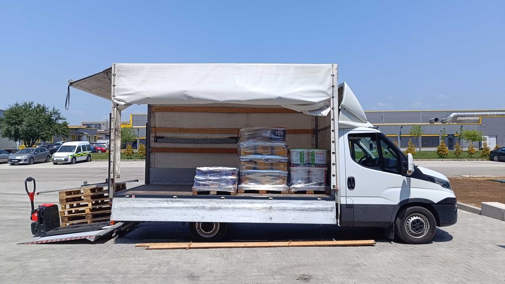 Транспортни усуги с бус с падащ борд до 3.5 т.