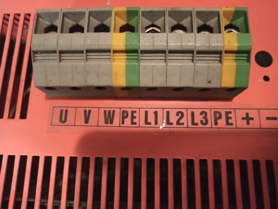 Convertizor frecventa ELVOVERT SD400/18,5 Kw